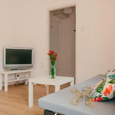 Srodmiescie Lovely Studio Apartament